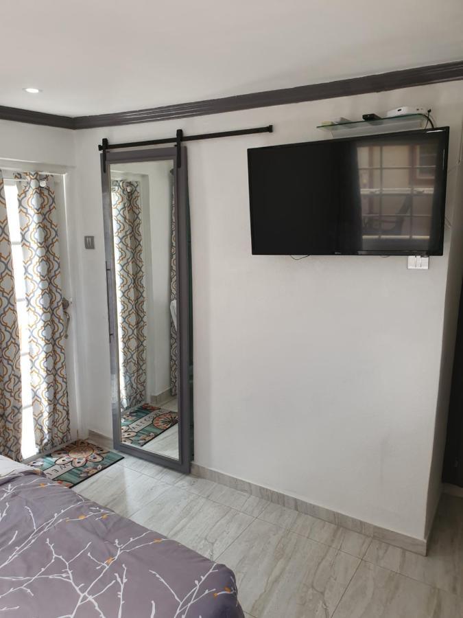 Devachan Apartments Μπριτζτάουν Εξωτερικό φωτογραφία