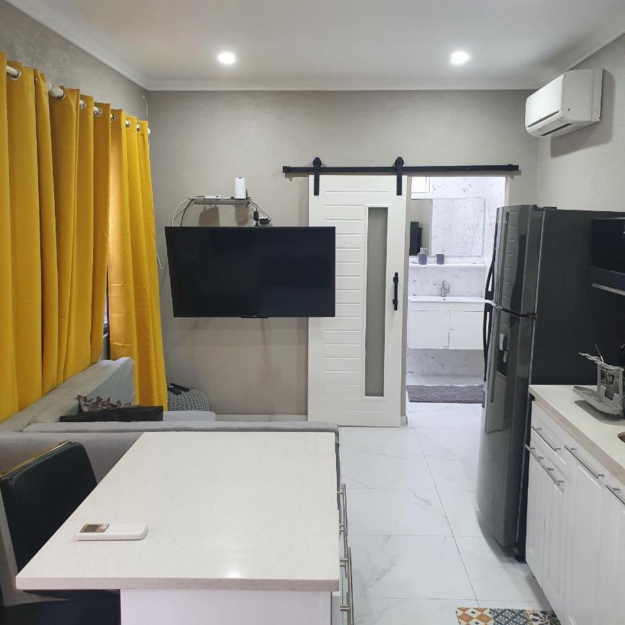 Devachan Apartments Μπριτζτάουν Εξωτερικό φωτογραφία
